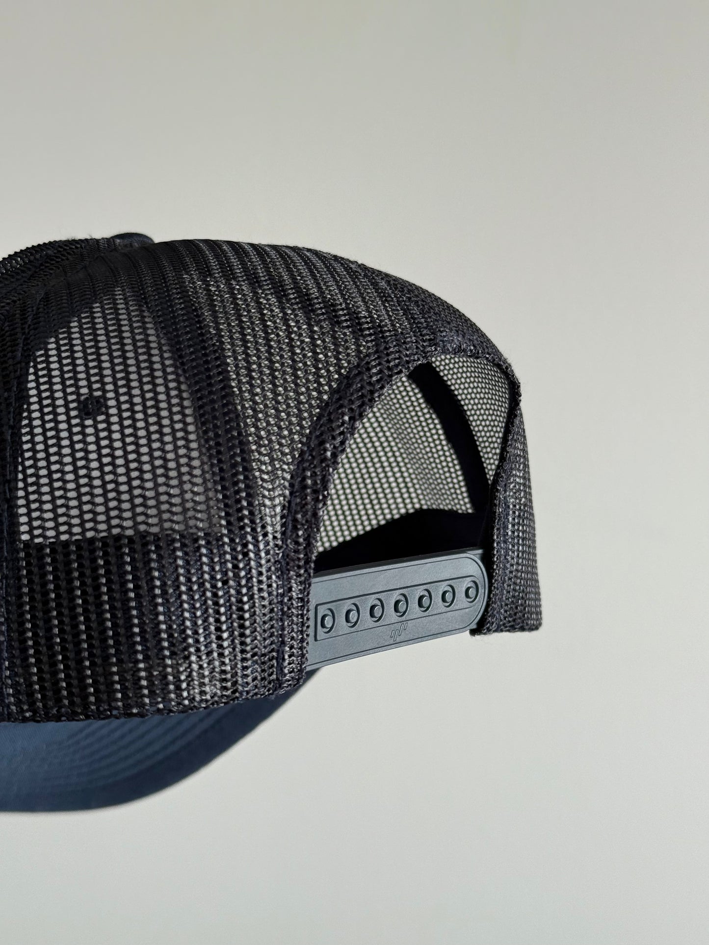 OG Truckercap black